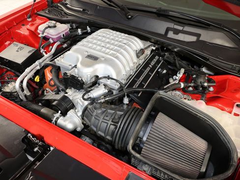 Used 2021 Dodge Challenger SRT Hellcat w/ Plus Package RWD image 33