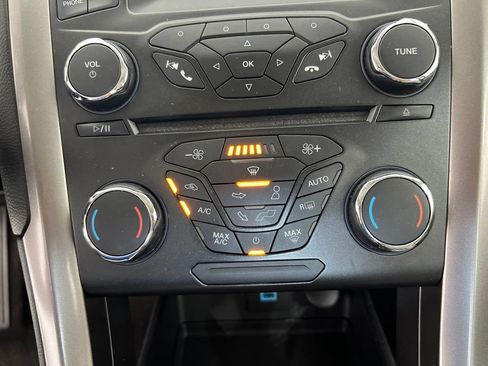 Used 2018 Ford Fusion S FWD image 16