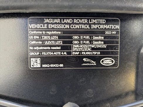 Certified 2023 Land Rover Range Rover SE image 27