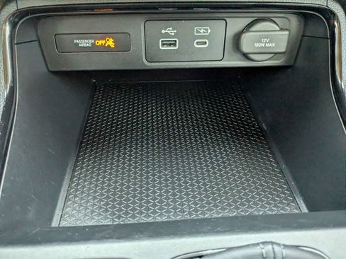 Used 2024 Honda CR-V EX image 26
