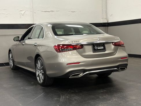 Used 2023 Mercedes-Benz E 350 4MATIC Sedan image 10