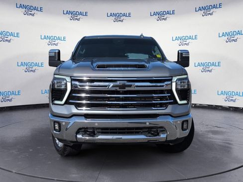 Used 2024 Chevrolet Silverado 2500 LTZ w/ LTZ Plus Package image 12