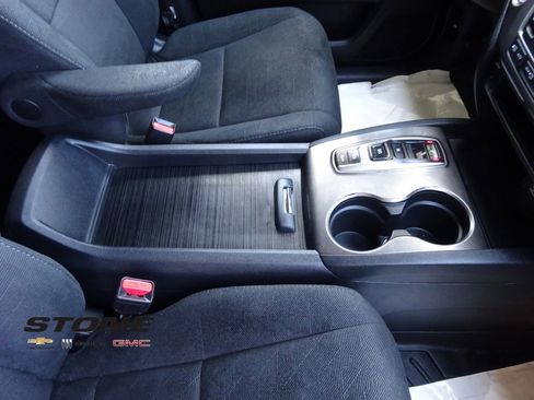 Used 2022 Honda Pilot Sport image 18