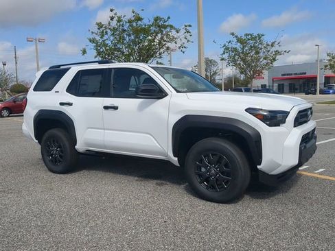 New 2026 Toyota 4Runner SR5 image 1