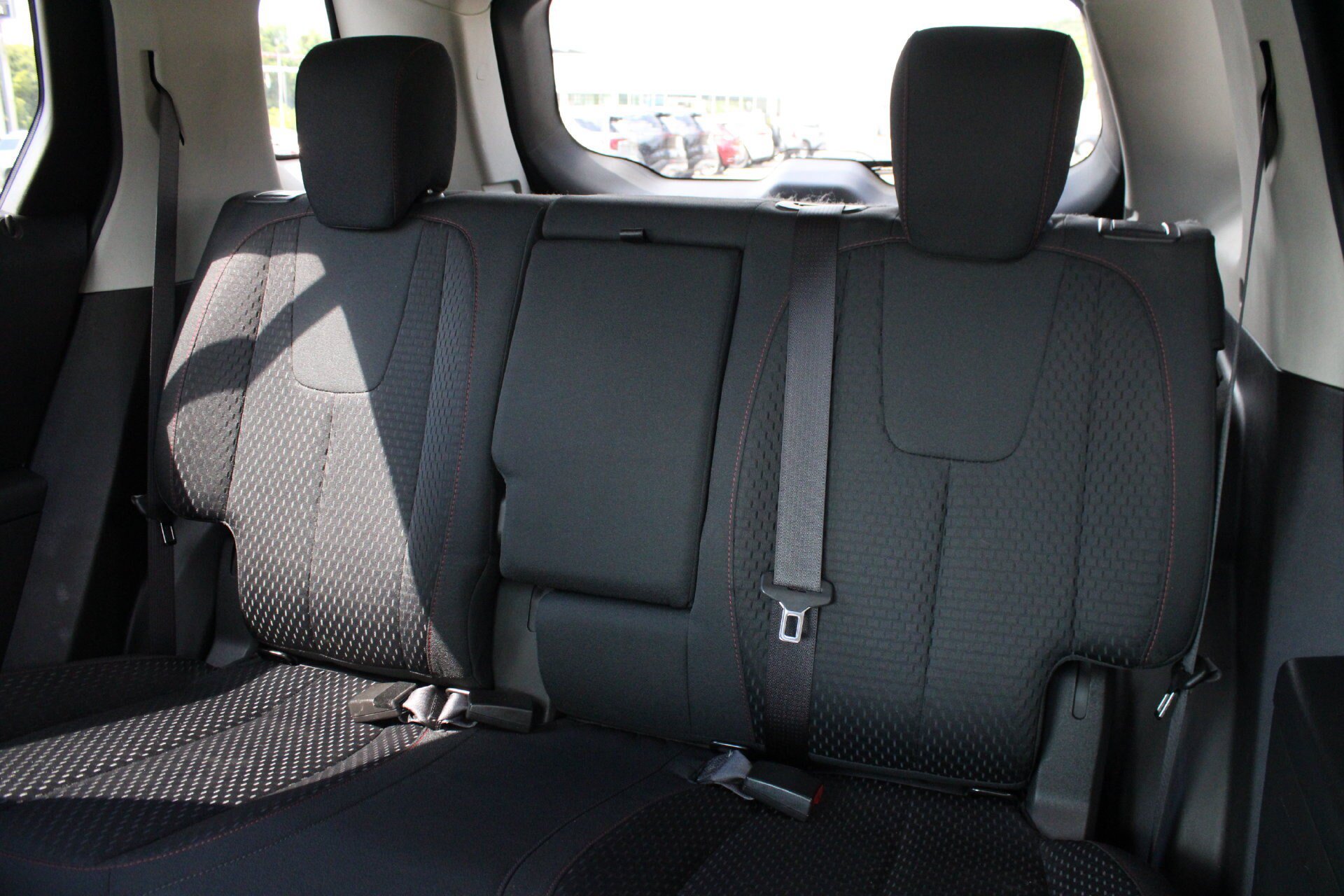 Used 2015 GMC Terrain SLE FWD image 17