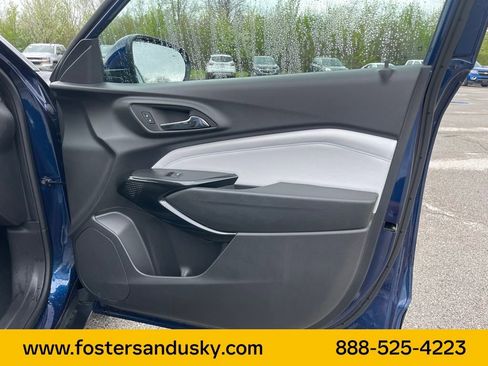 Used 2024 Chevrolet Trax LT w/ Driver Confidence Package image 20