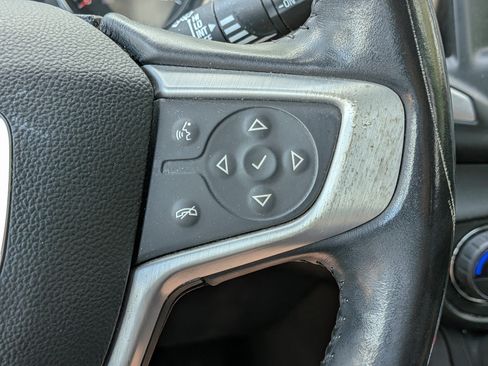 Used 2021 GMC Terrain SLE w/ Driver Convenience Package FWD image 24