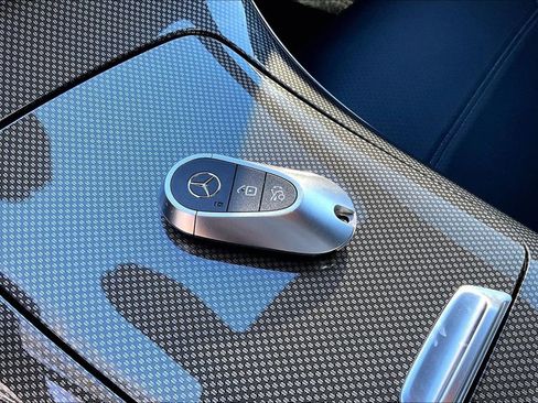 Used 2022 Mercedes-Benz C 300 4MATIC Sedan image 10