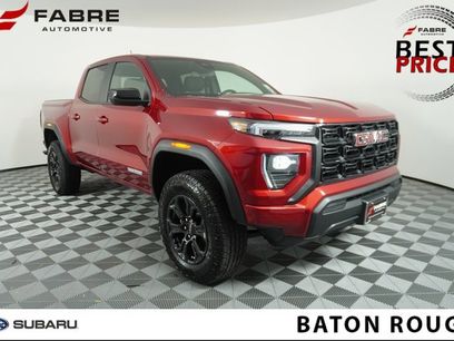 Used 2025 GMC Canyon Elevation