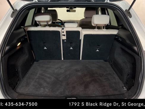 Certified 2022 Mercedes-Benz GLA 250 4MATIC w/ Premium Package Lite image 22