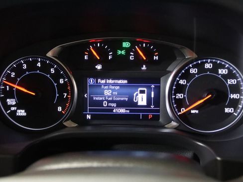 Used 2023 GMC Acadia SLE FWD image 35