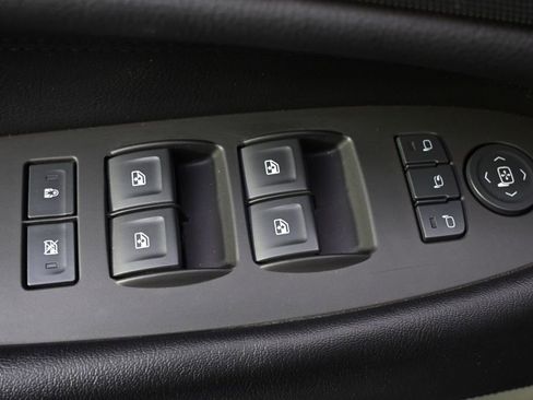 Used 2015 Cadillac Escalade Premium AWD/4WD image 25