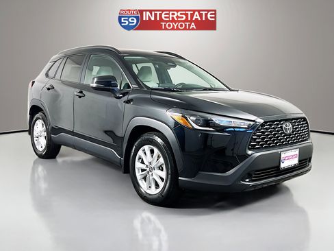 Used 2024 Toyota Corolla Cross LE w/ Moonroof Package AWD/4WD image 1