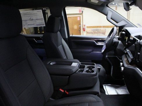New 2026 GMC Sierra 1500 Elevation image 10