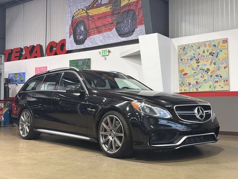 Used 2015 Mercedes-Benz E 63 AMG S-Model image 50