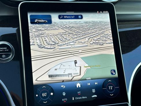 Used 2026 Mercedes-Benz GLC 300 image 24