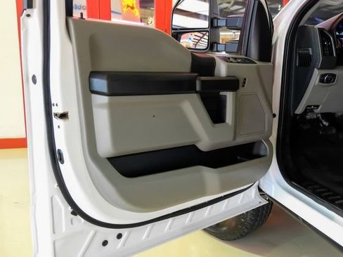 Used 2021 Ford F250 XL w/ STX Appearance Package image 37