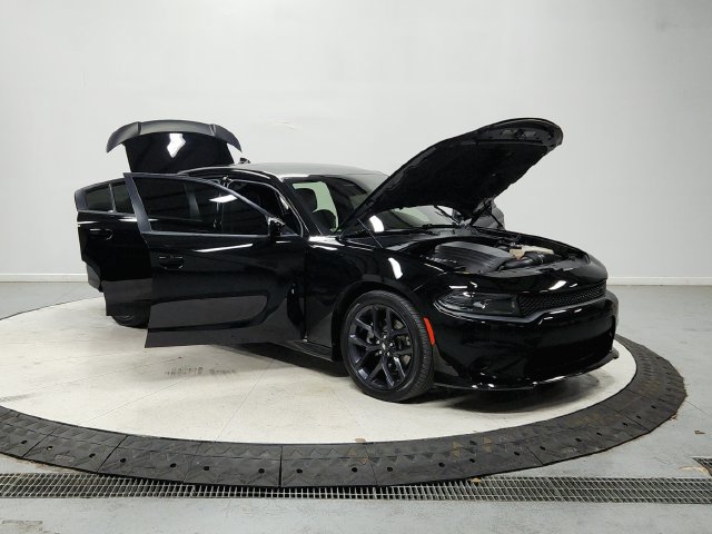 Used 2023 Dodge Charger R/T w/ Plus Group RWD image 10