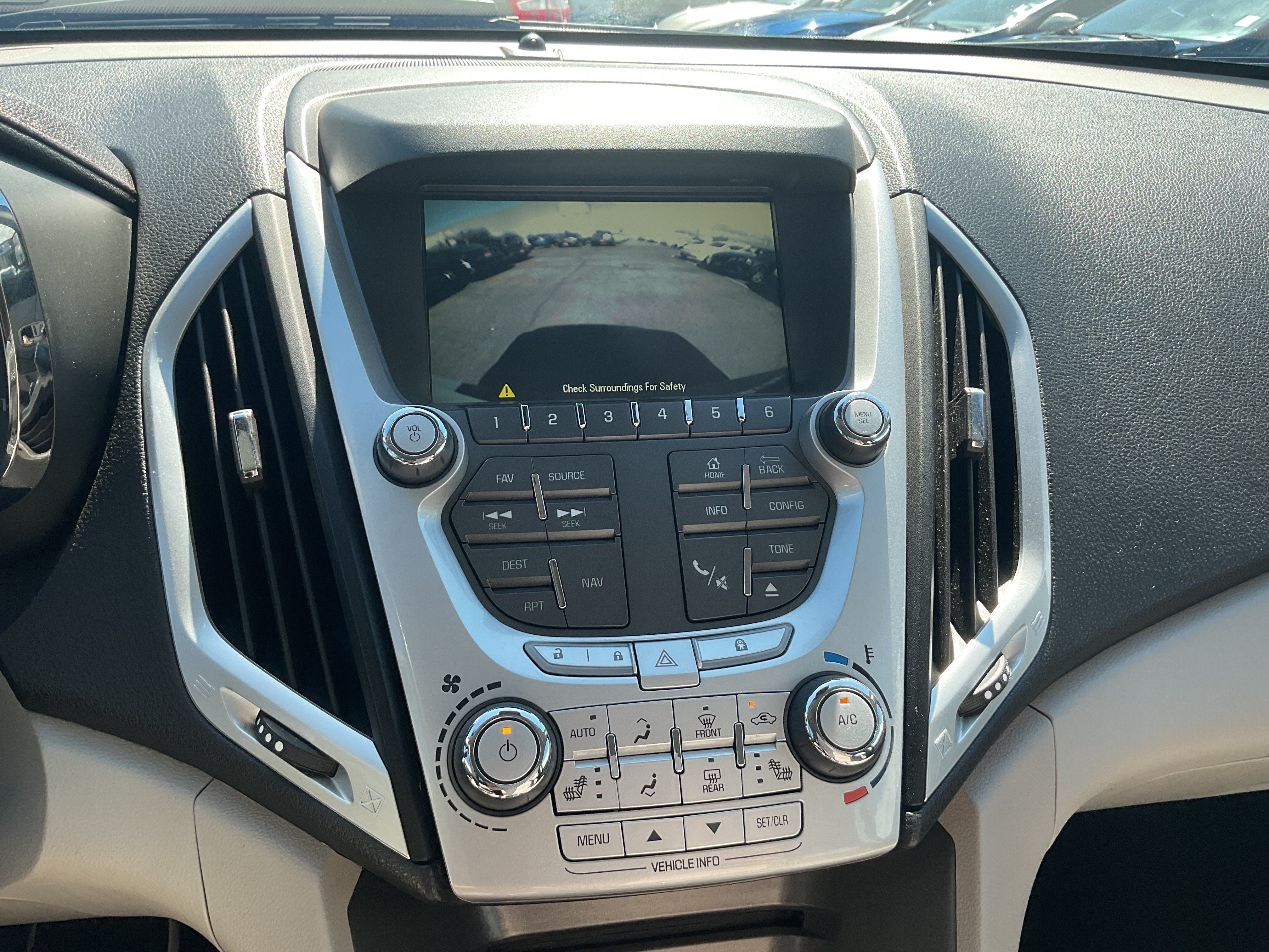 Used 2013 GMC Terrain SLT FWD image 9