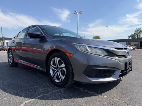 Used 2017 Honda Civic LX image 3