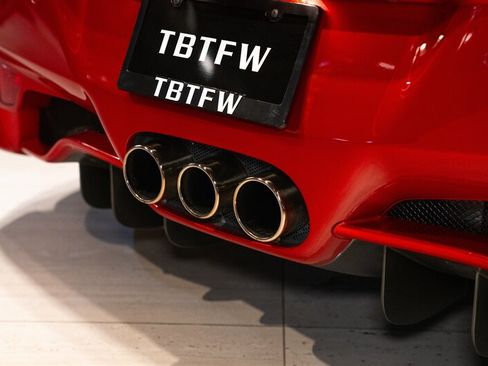 Used 2010 Ferrari 458 Italia Coupe RWD image 13