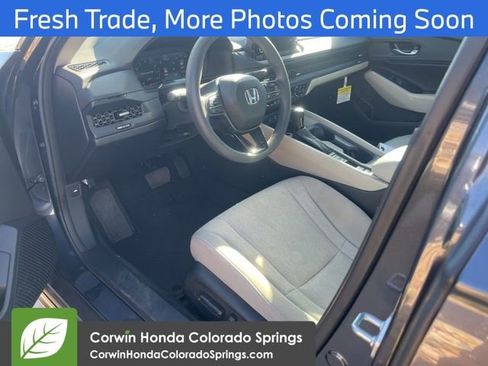Used 2023 Honda Accord EX image 10