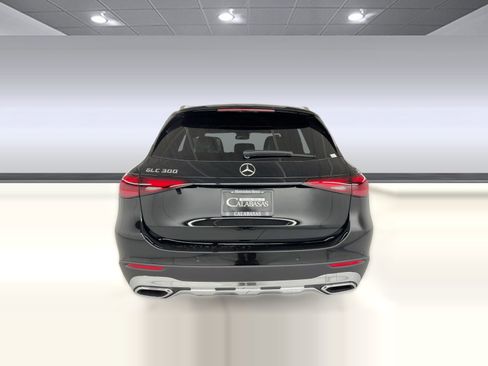 Certified 2026 Mercedes-Benz GLC 300 image 10