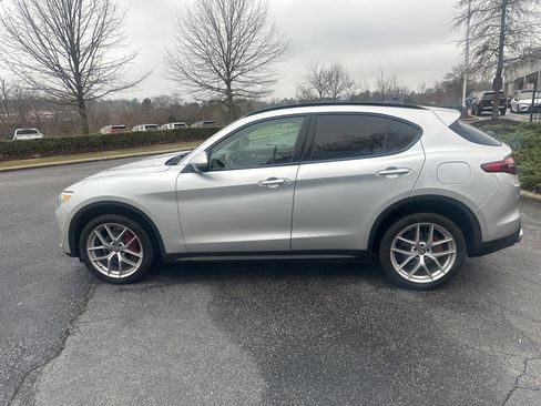 Used 2019 Alfa Romeo Stelvio Sport w/ Quick Order Package 22J Sport image 5