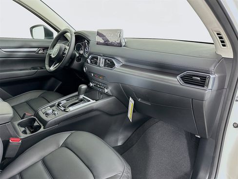 New 2025 MAZDA CX-5 AWD 2.5 S w/ Preferred Package image 30