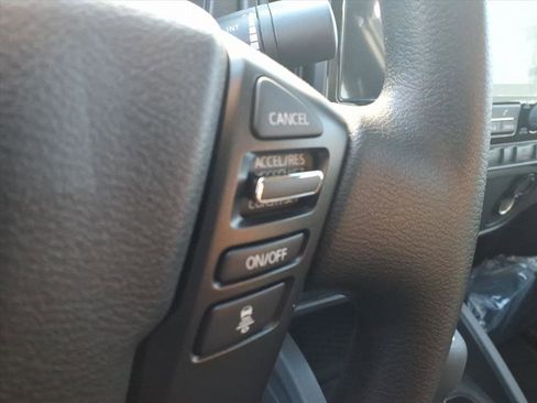 New 2026 Nissan Frontier S image 22