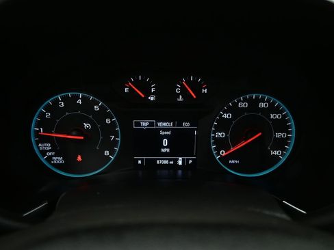 Used 2019 Chevrolet Equinox LS image 14