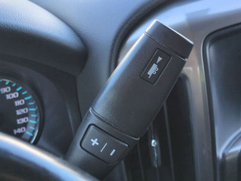 Used 2018 Chevrolet Silverado 1500 LT w/ All Star Edition AWD/4WD image 30