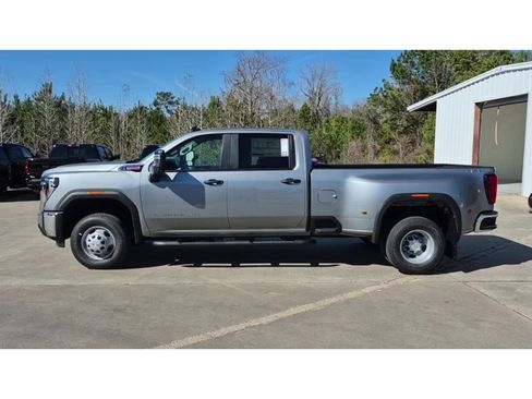 New 2026 GMC Sierra 3500 Pro w/ Convenience Package image 5
