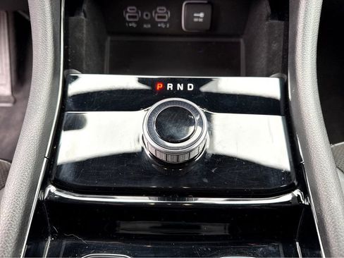 Used 2021 Jeep Grand Cherokee L Laredo image 24