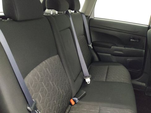 Used 2025 Mitsubishi Outlander Sport ES AWD/4WD image 19
