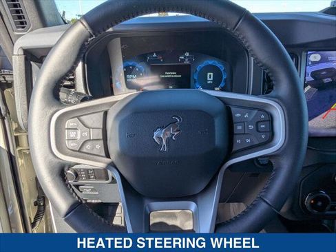 New 2025 Ford Bronco Badlands image 14