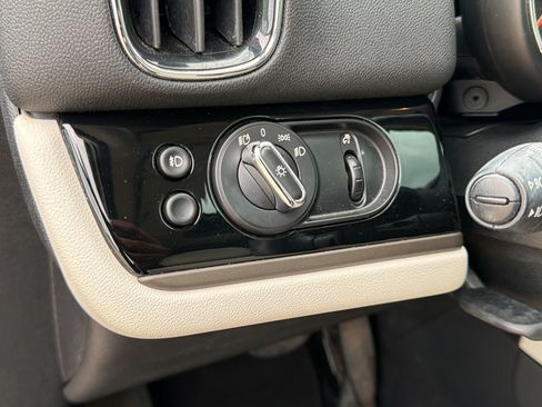 Used 2019 MINI Cooper Countryman S w/ Driver Assistance Package FWD image 19
