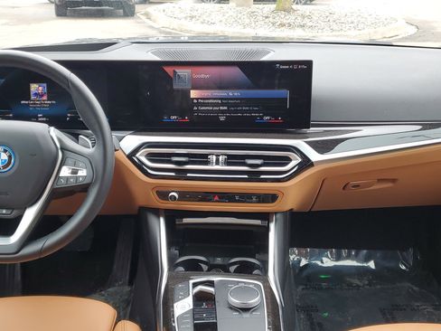 Certified 2023 BMW 330e xDrive w/ Premium Package image 21