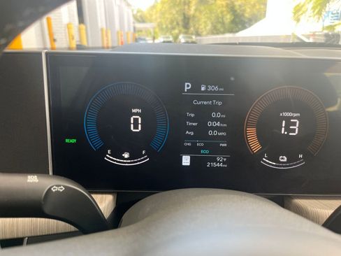 Used 2025 Hyundai Sonata SEL image 40