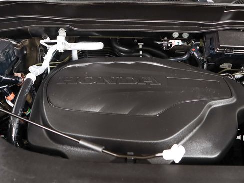 Used 2023 Honda Passport TrailSport image 32