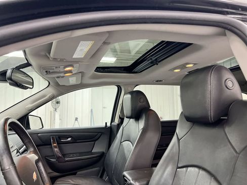 Used 2017 Chevrolet Traverse Premier AWD/4WD image 20