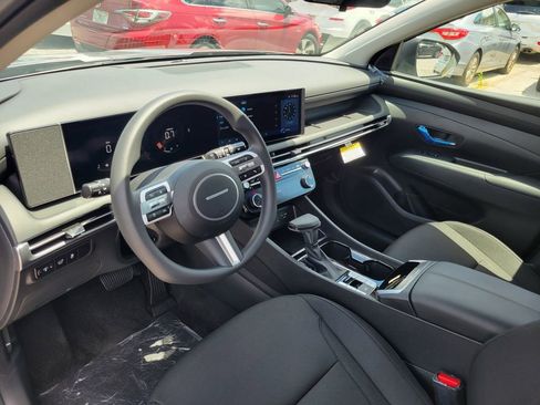 Used 2025 Hyundai Tucson SEL FWD image 10