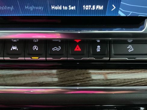 New 2025 Chevrolet Silverado 1500 LT w/ Z71 Off-Road Package image 20