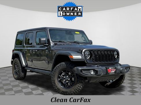 Used 2025 Jeep Wrangler Unlimited Sport AWD/4WD image 3