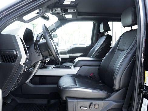 Used 2022 Ford F250 Lariat w/ Lariat Ultimate Package AWD/4WD image 20