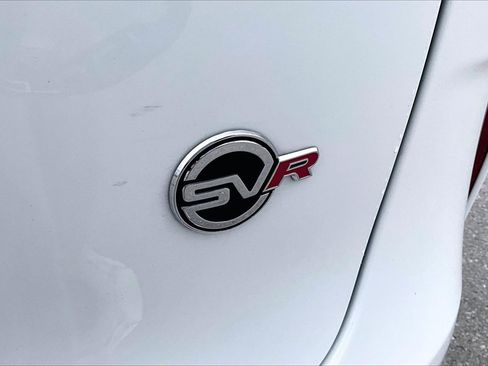 Used 2024 Jaguar F-PACE SVR image 32