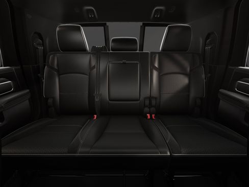 New 2026 RAM 2500 Laramie AWD/4WD image 15