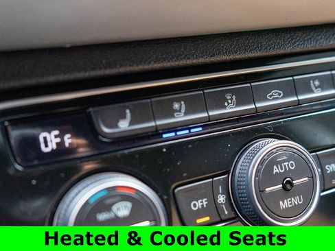 Used 2022 Volkswagen Atlas Cross Sport SEL Premium R-Line image 28