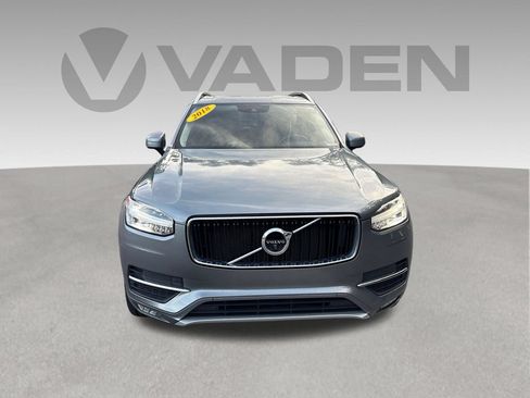 Used 2018 Volvo XC90 T5 Momentum w/ Convenience Package FWD image 2