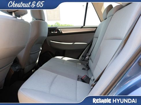 Used 2019 Subaru Outback 2.5i Premium AWD/4WD image 19